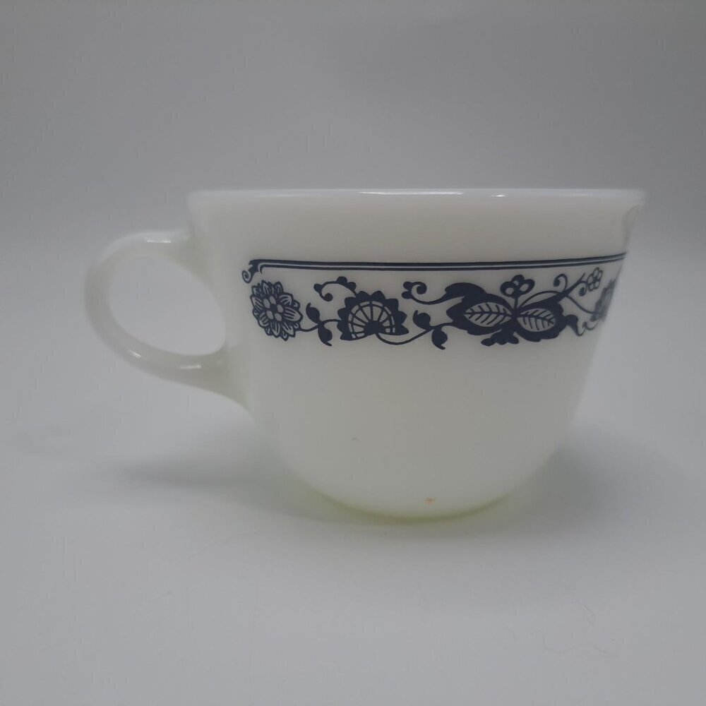 Pyrex Corelle Corning Old Towne Blue Onion White Milk Glass Coffee Tea Flat Cup